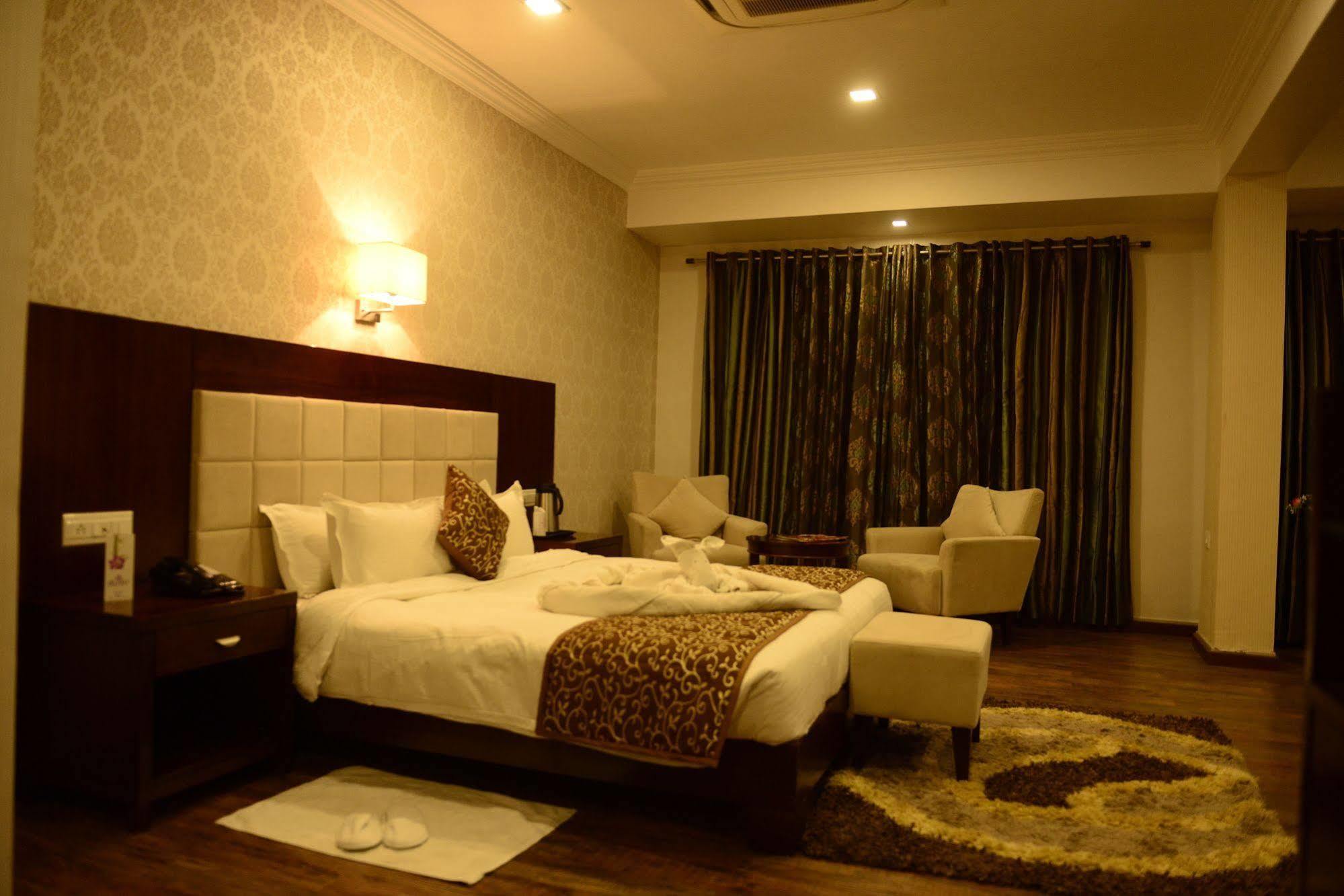 Turban Valley View Resort And Spa, Udaipur Exterior foto
